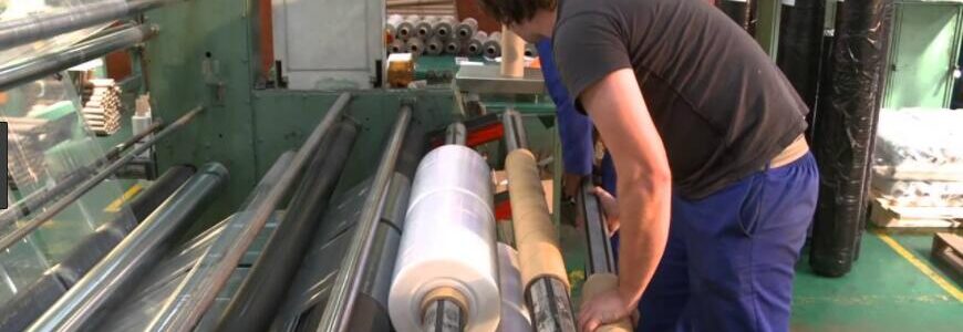 What Is a Plastic Extrusion Operator?
