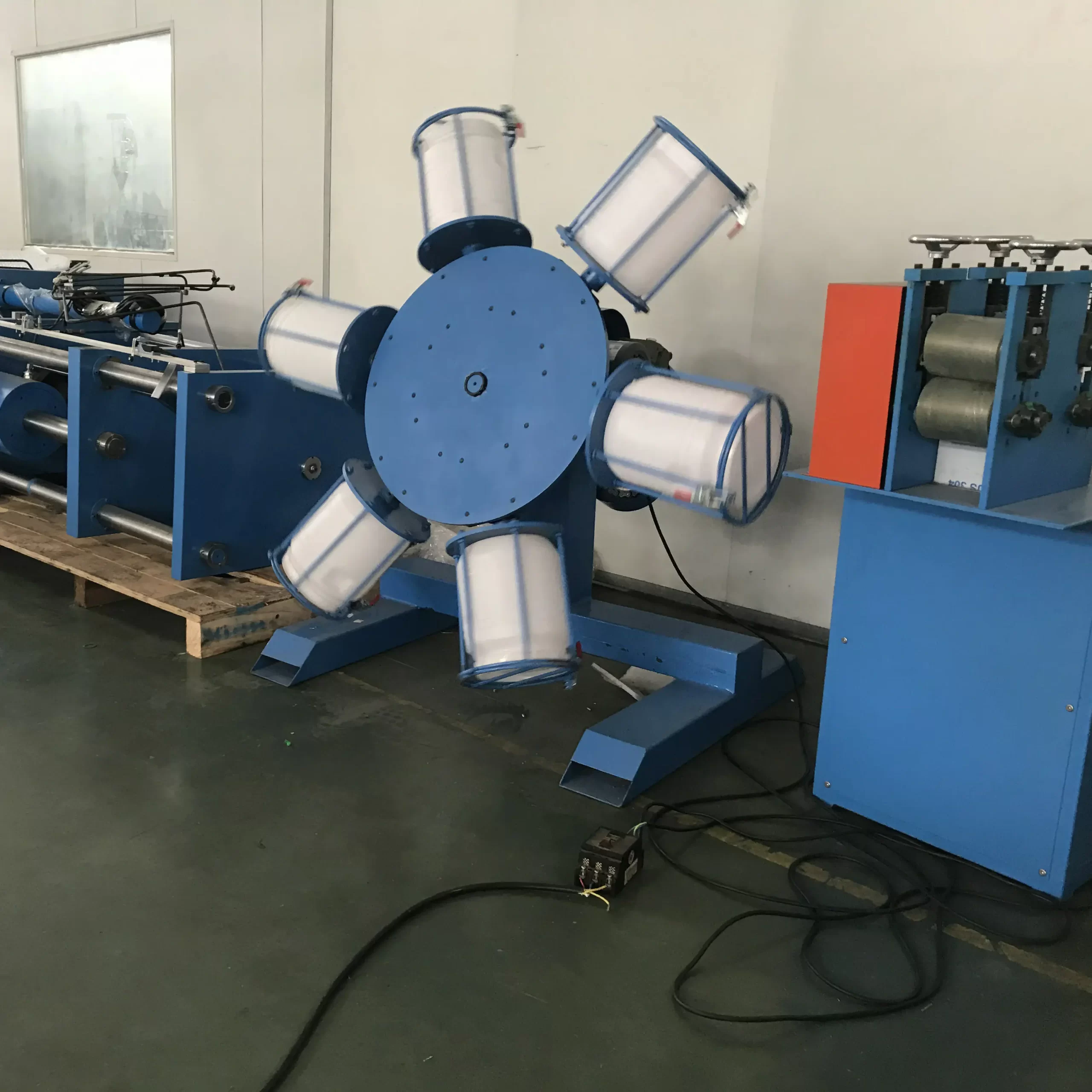 Six Barrel PTFE Mixer: SUKO Industrial Powder Mixing Machine
