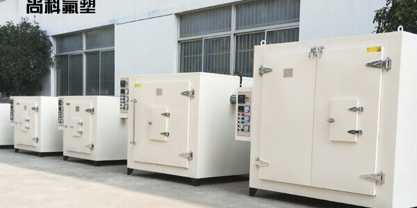 PTFE sintering furnace