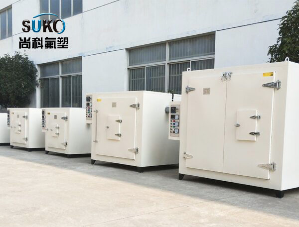 PTFE sintering furnace