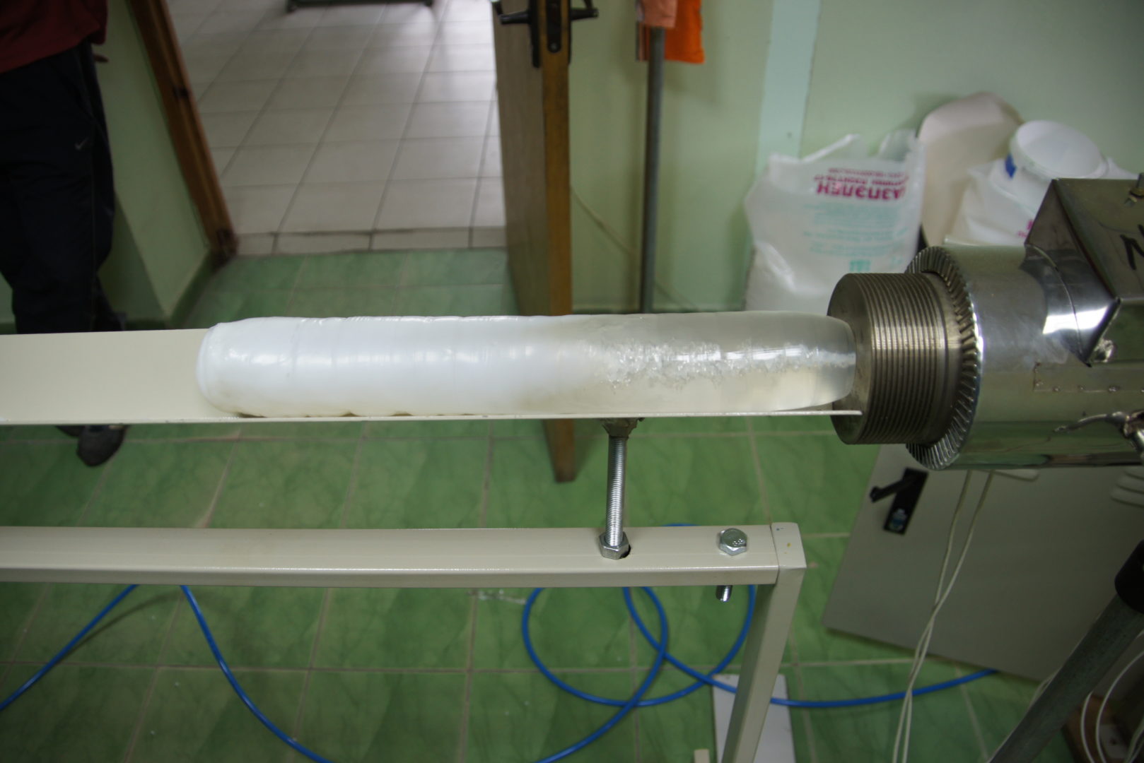 PTFE ROD EXTRUSION MACHINE